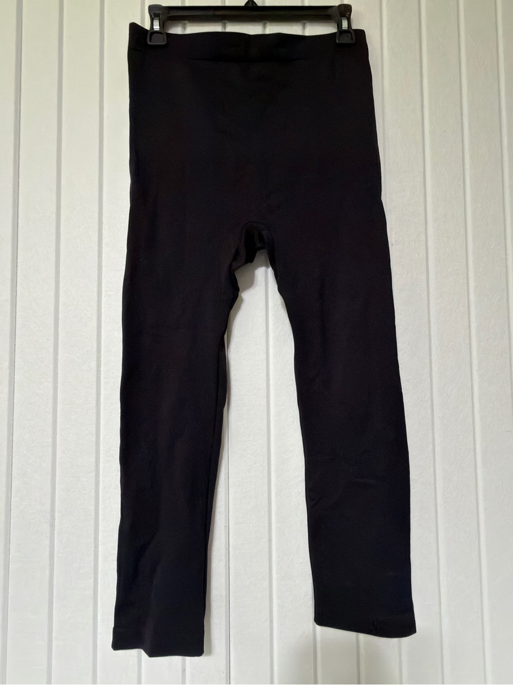 Shapermint NWOT Black High-Waist Sculpting Legging Capris